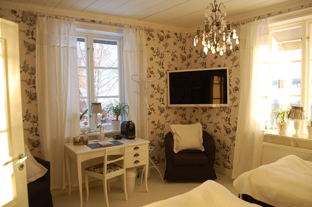Brunnsgarden Bed & Breakfast خيليفْتيا الغرفة الصورة